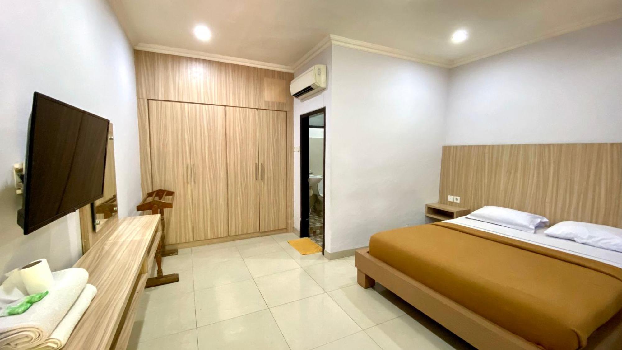 Simpang Inn Hotel Legian Buitenkant foto