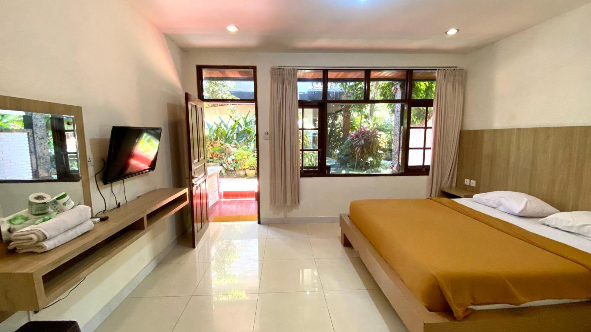 Simpang Inn Hotel Legian Buitenkant foto