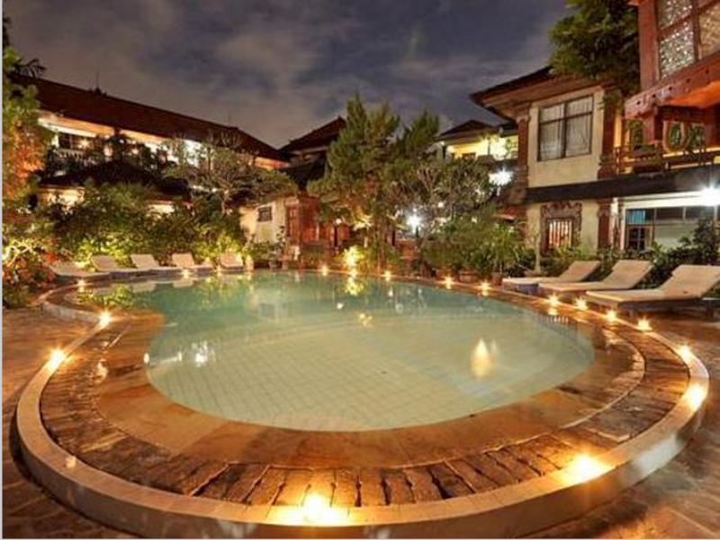 Simpang Inn Hotel Legian Buitenkant foto