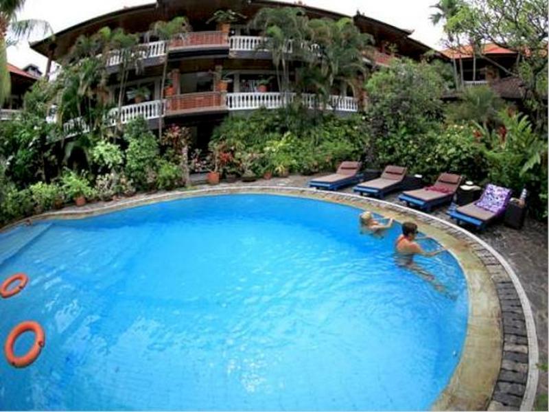 Simpang Inn Hotel Legian Buitenkant foto