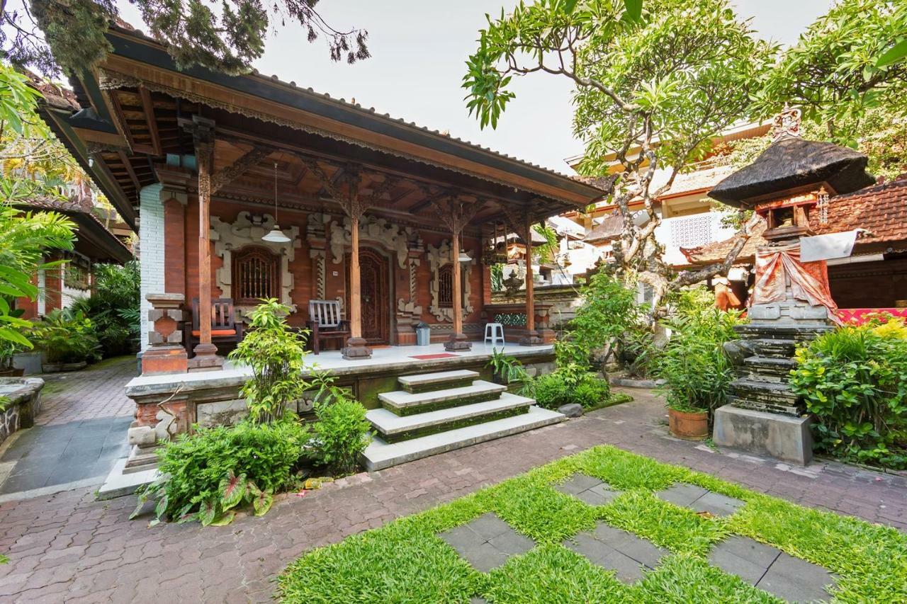 Simpang Inn Hotel Legian Buitenkant foto