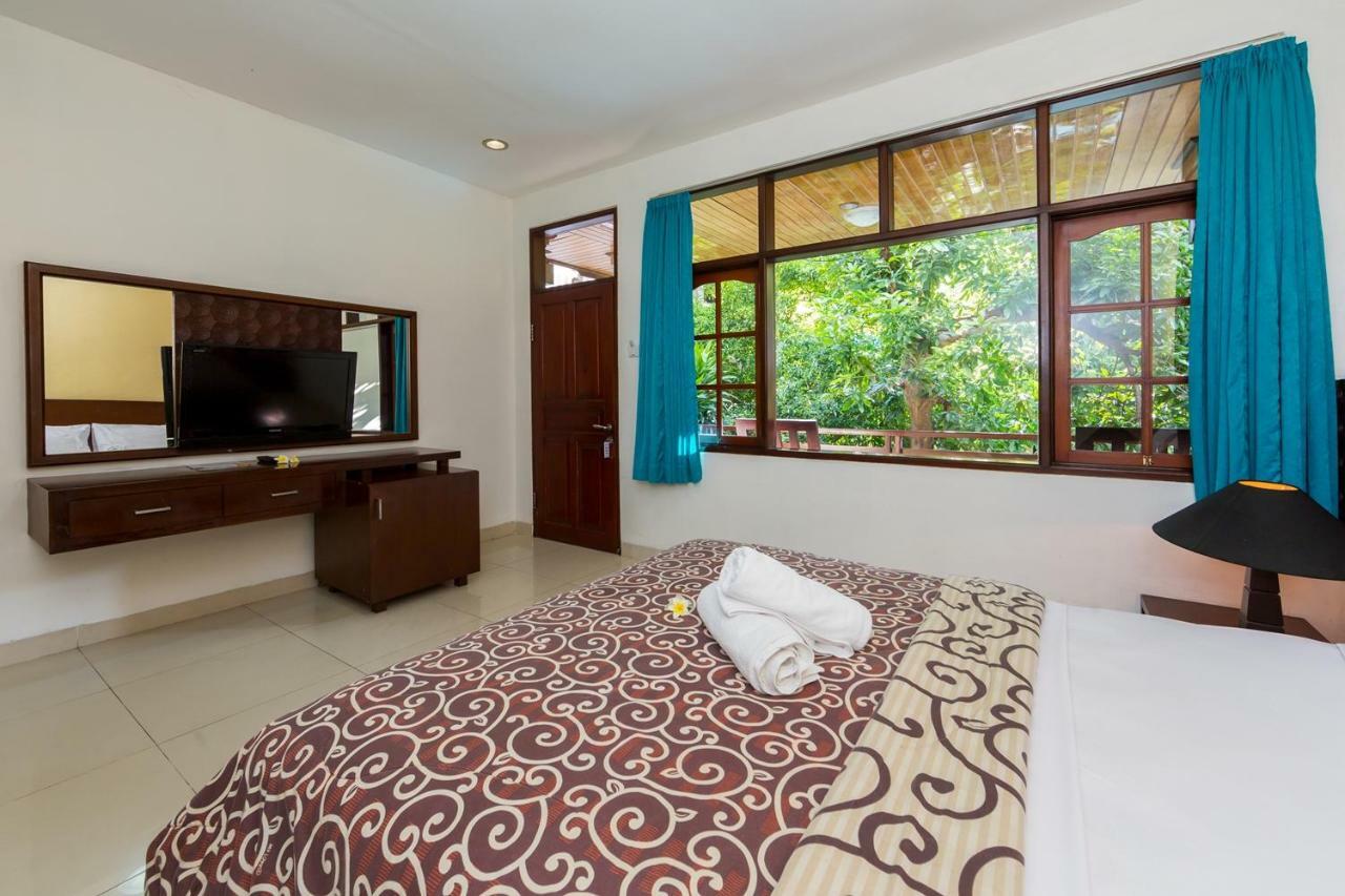 Simpang Inn Hotel Legian Buitenkant foto
