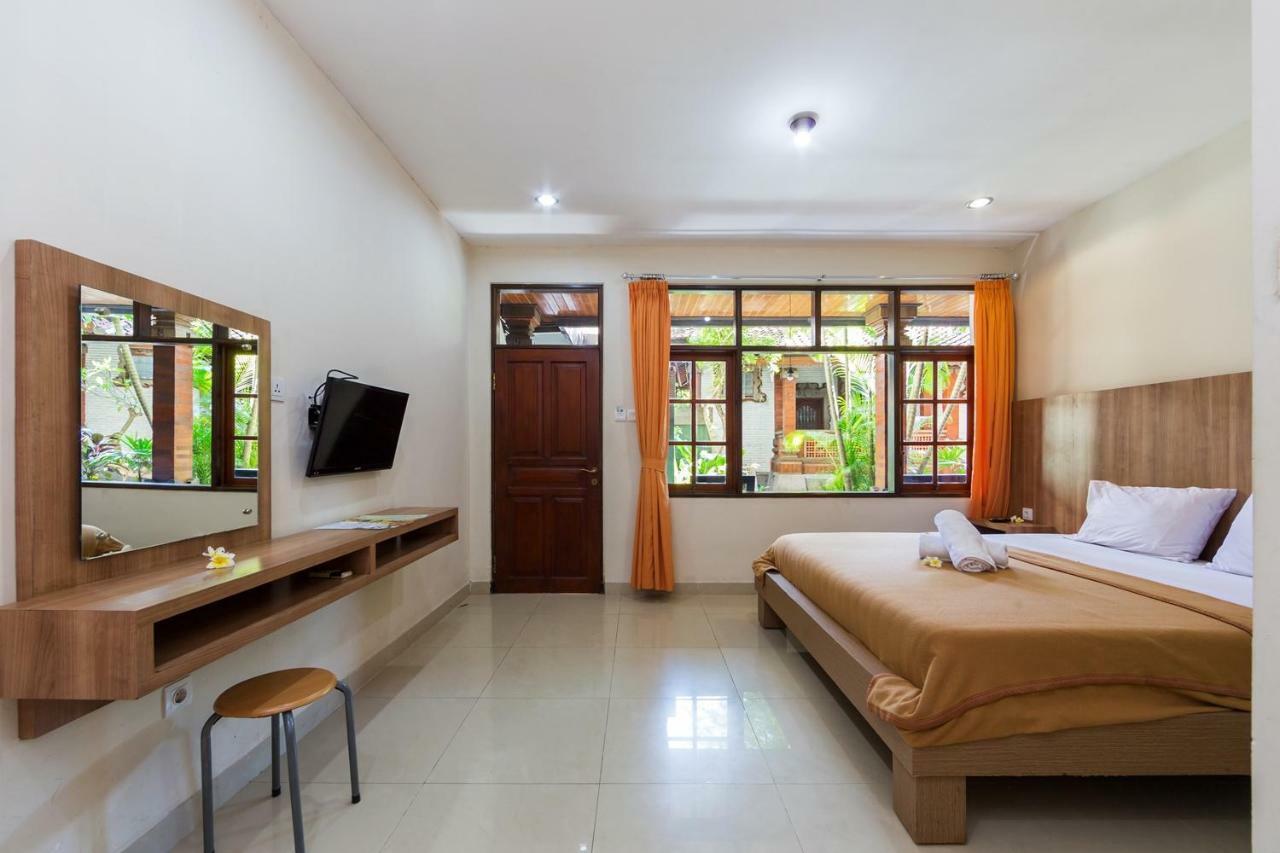 Simpang Inn Hotel Legian Buitenkant foto