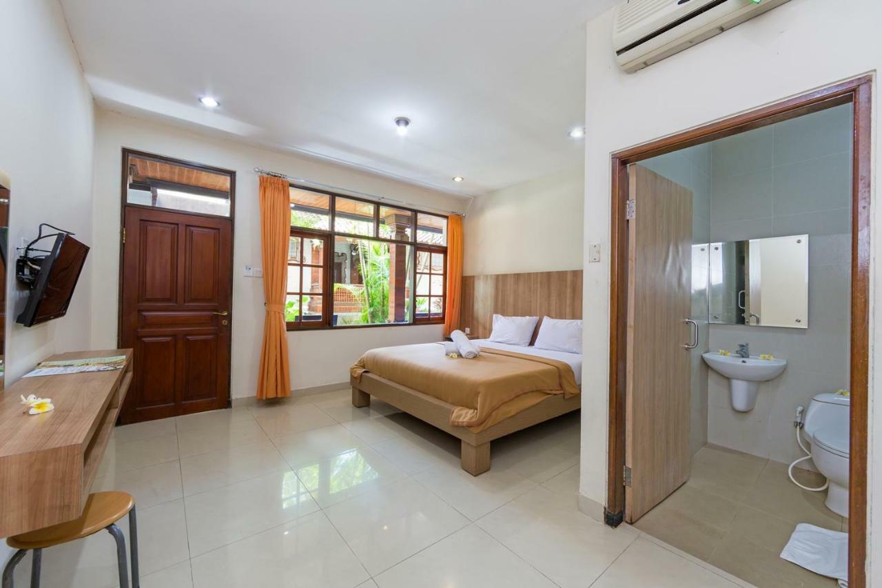 Simpang Inn Hotel Legian Buitenkant foto
